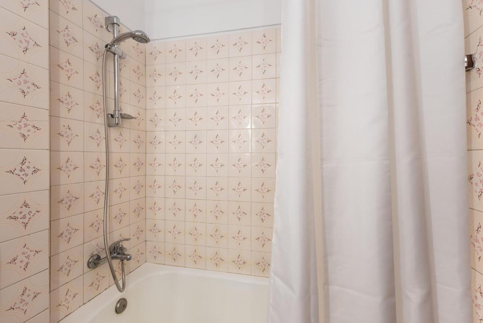 Guestready - Eclectic Haven In The Heart Of Porto Apartment Exterior photo